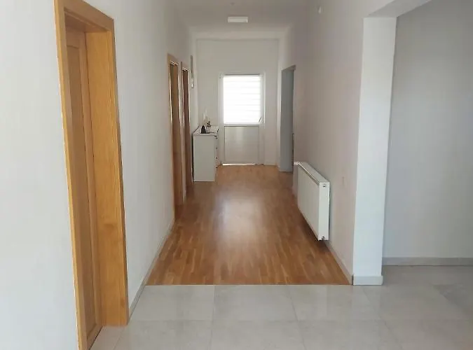 Konfidenca Апартаменты