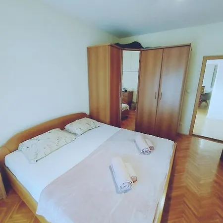 Konfidenca Biograd Na Moru