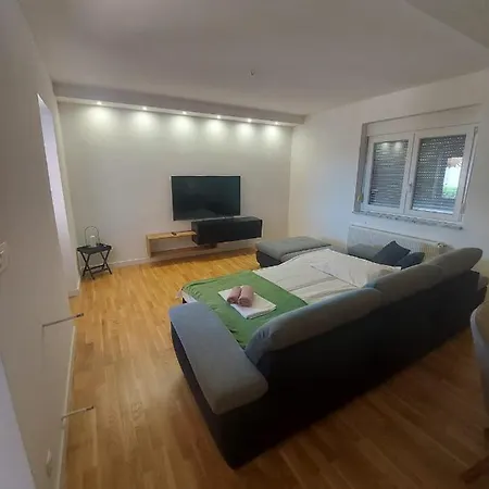 Appartamento Konfidenca Biograd Na Moru